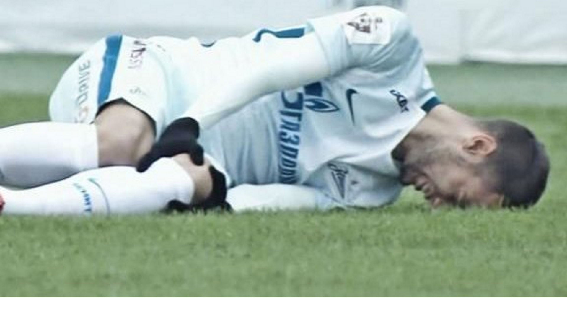 El momento de la lesión de Emanuel Mammana en el Zenit