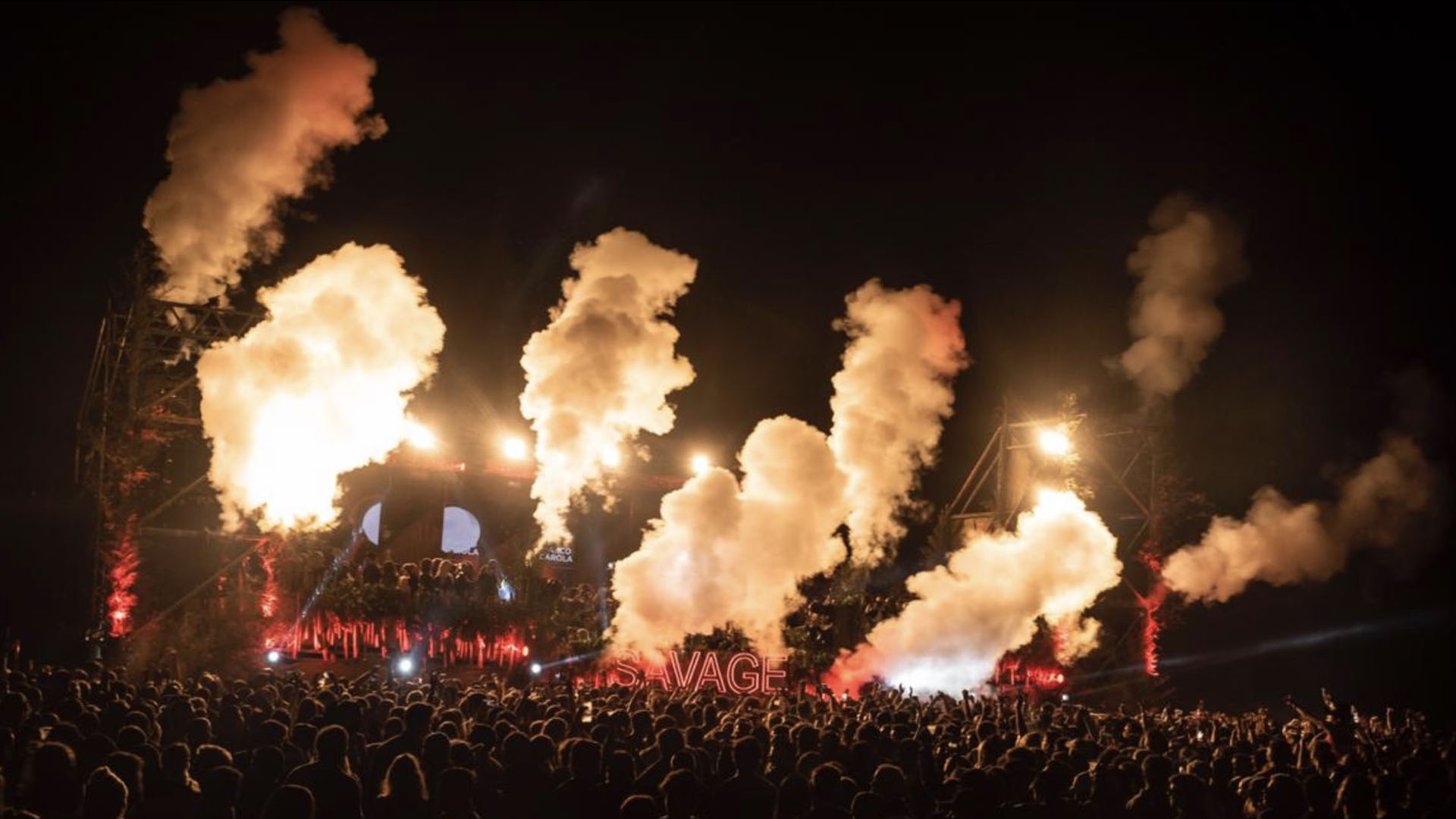 Esta producción de Toto Lafrianda y Crew Savage comenzó el 28 de diciembre, con la presentación del talentoso dj y productor británico Nick Warren, quien deleitó a los asistentes con los mejores ritmos del progressive house. Una vez más, el Jet Summer 2020 demostró por qué este festival se consolida como pionero en el mundo de los espectáculos musicales