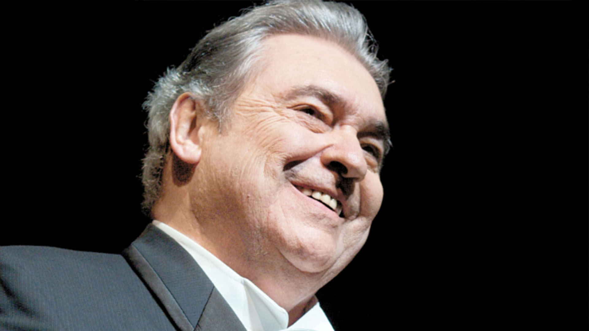 cercano a la ribera occidental está el lago de para dólares cercano a la ribera occidental está el lago de Y amor: en qué se parecen