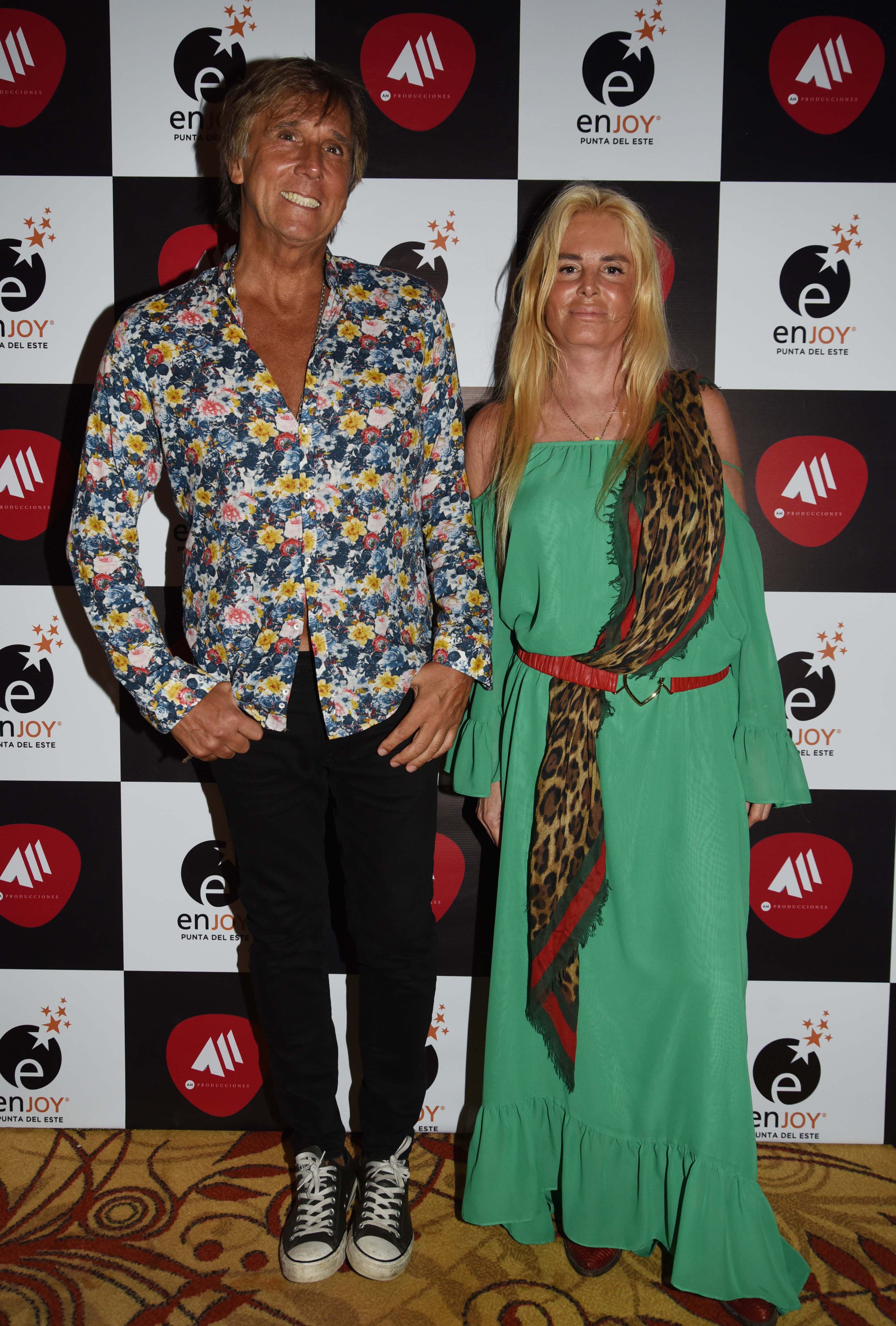 Vestido verde y pañuelo animal print de Gucci para Mercedes Sarrabayrouse