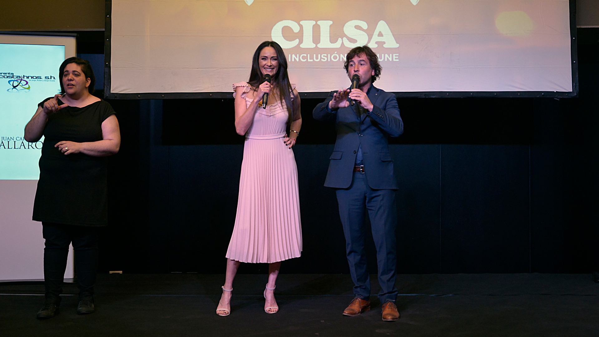Los conductores de la cena, Gabriela Sobrado y Gonzalo Rodríguez