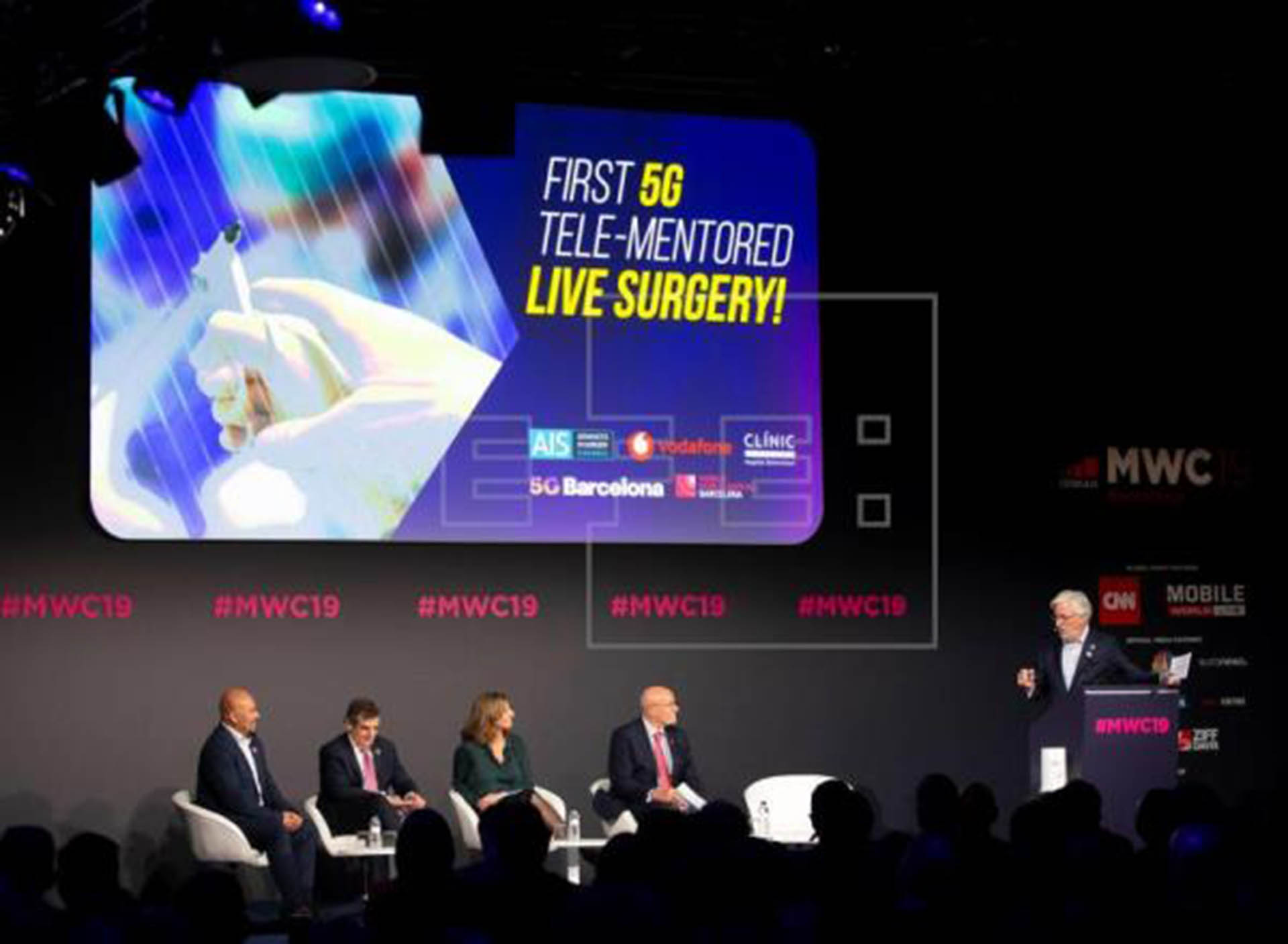 La primera cirugía con ayuda de 5G en el MWC 2019, en Barcelona