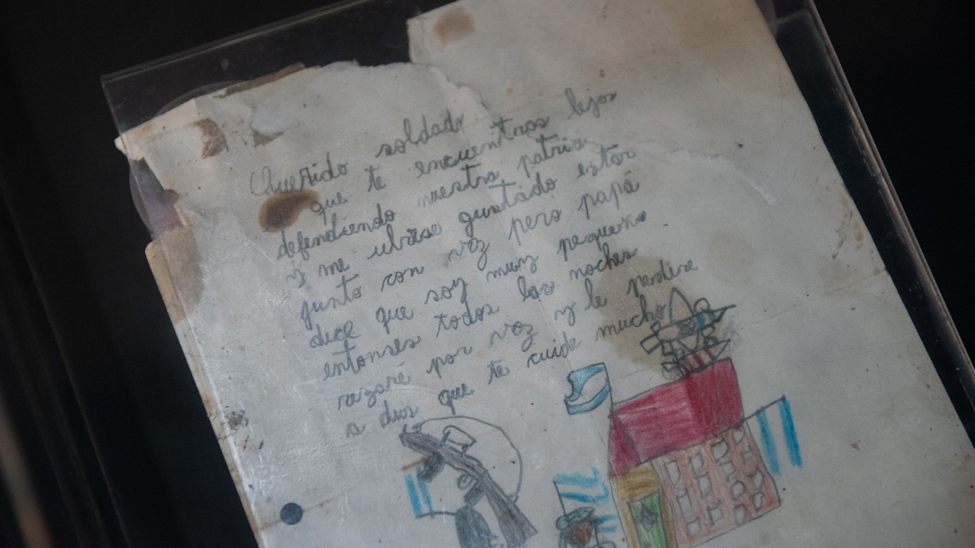 Carta enviada por un niño a un soldado argentino que se encontraba destacado en el frente de combate