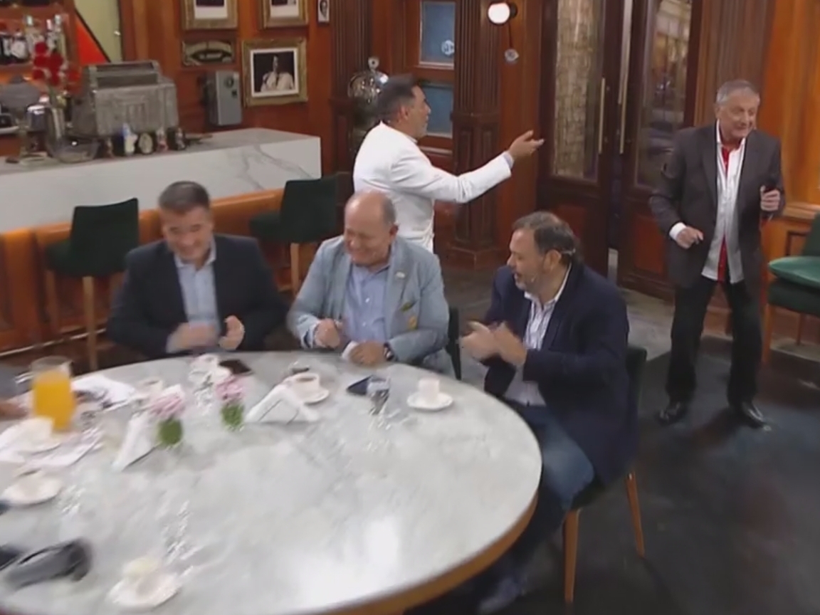 Polemica En El Bar Gino Renni Volvio A Ponerse En La Piel De Il Bello Gigi Infobae