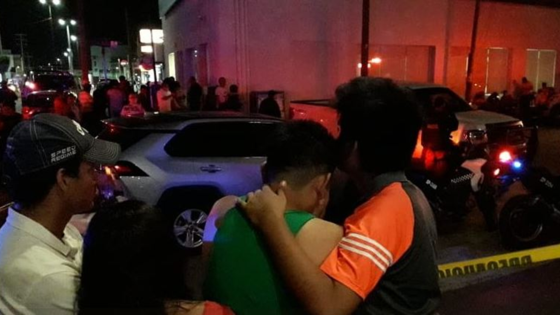 En total 32 personas fallecieron en el ataque al bar Caballo Blanco, cuyo dueño fue levantado (Foto: @diariodelistmo)