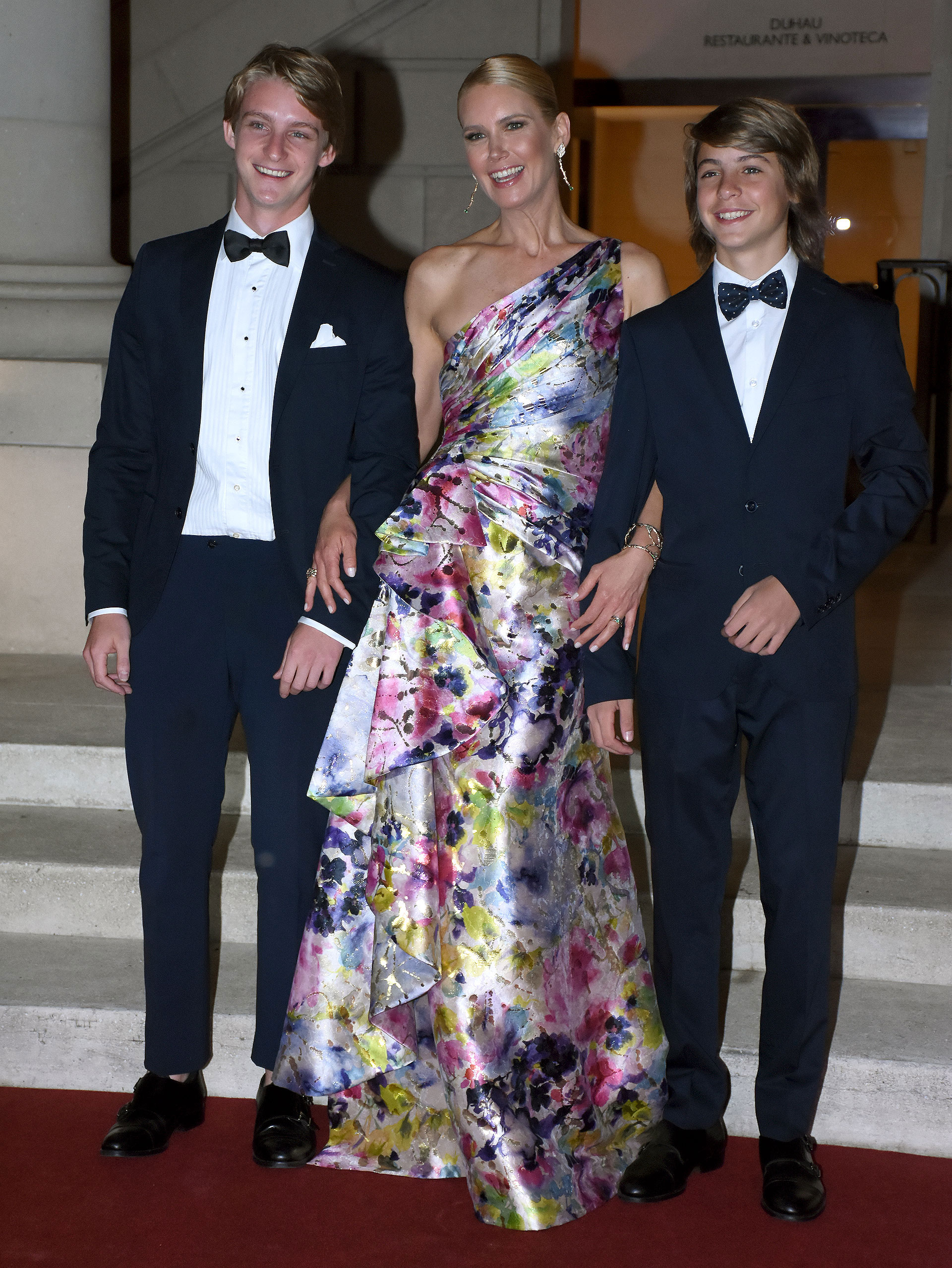 Valeria Mazza y sus hijos Benicio y Balthazar Gravier Mazza