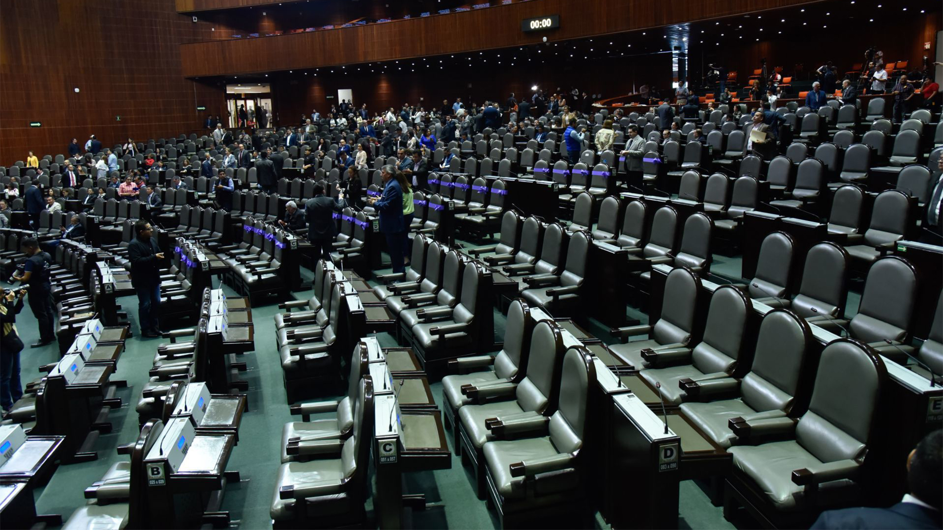 La ausencia de la oposición fue notoria en el recinto (Foto: Cuartoscuro)