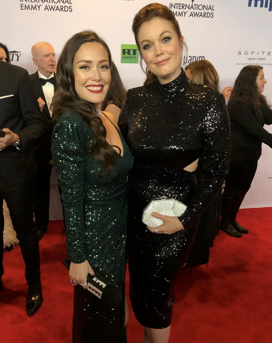 La actriz estadounidense, Bellamy Young, fue una de las invitadas (Foto: E! Entertainment/E! Online Latino)