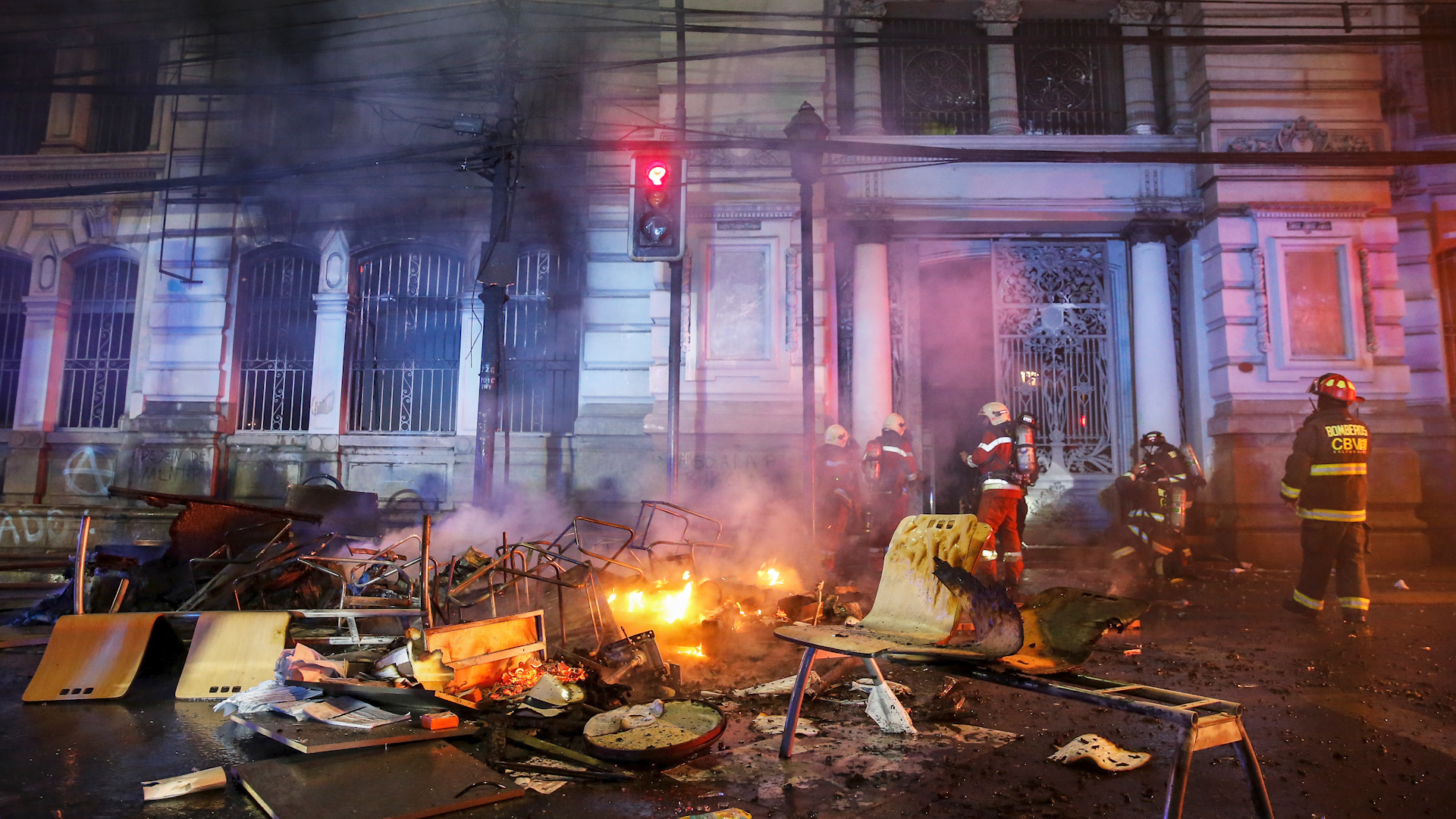 Incendio en una oficina de El Mercurio, periódico chileno (Reuters)