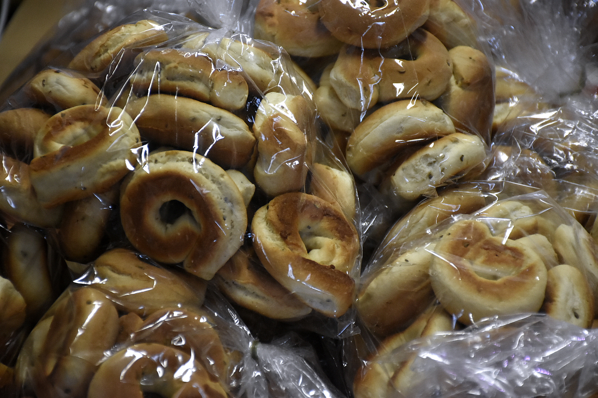 No solo hubo puestos fijos, también un importante mercado con productos típicos para comprar y llevarlos a casa y recrear recetas italianas