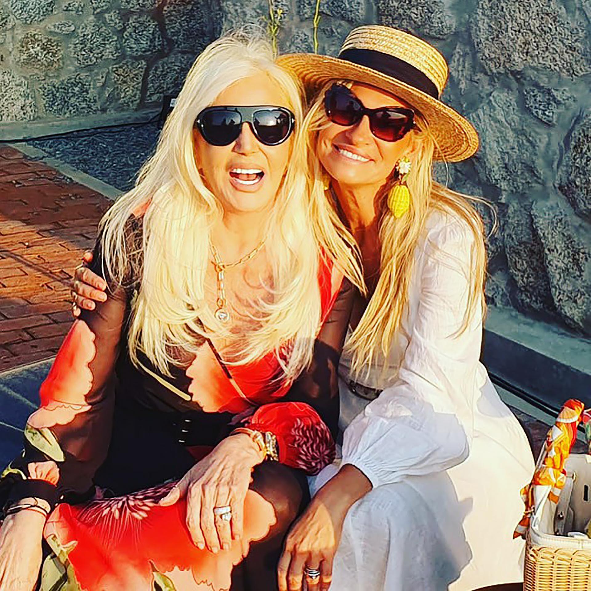 Susana Giménez en la intimidad de su hogar, junto a su amiga Lily Sciorra