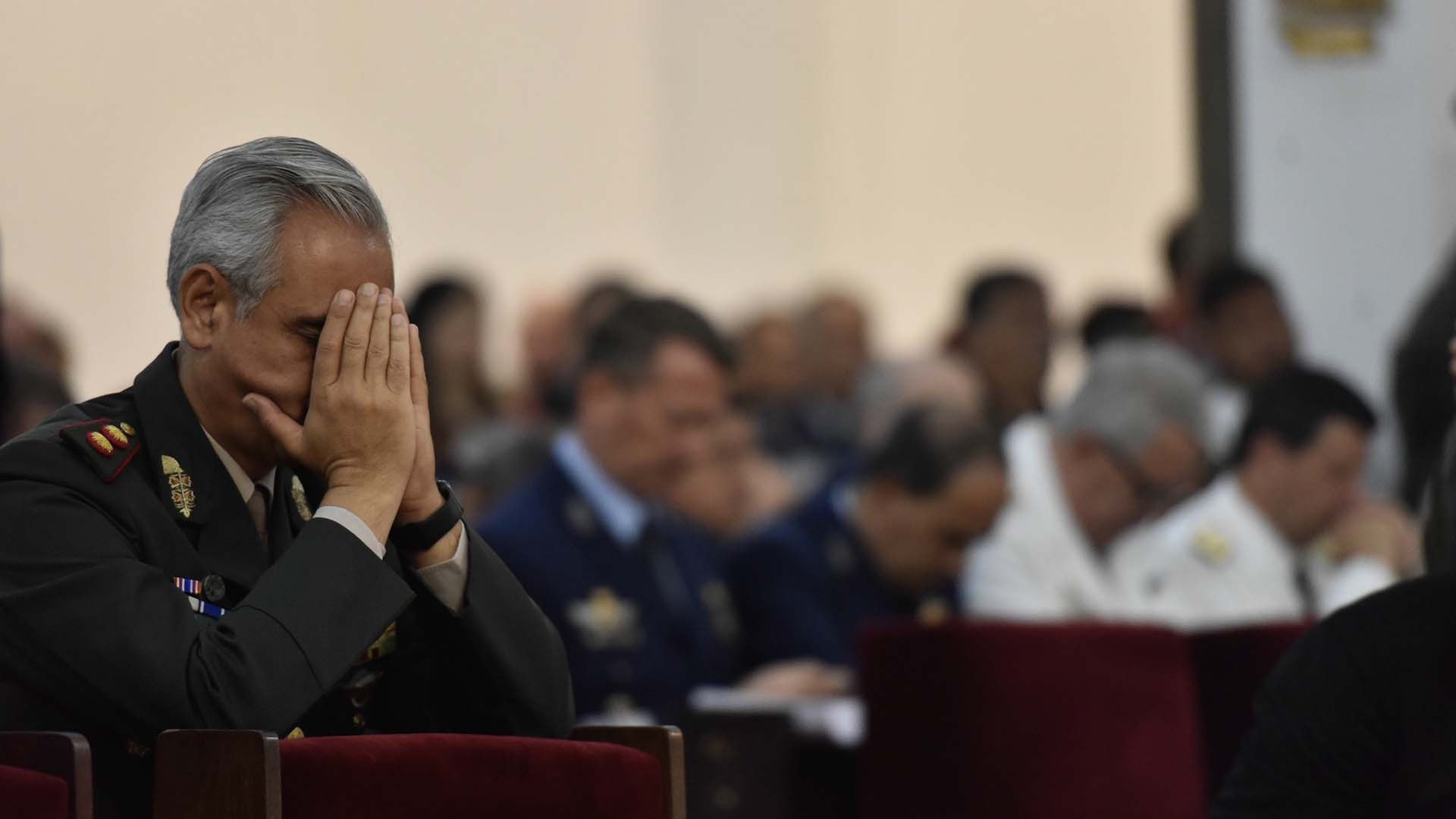 La misa estuvo cargada de emoción y de respeto a los héroes caídos en defensa de la patria