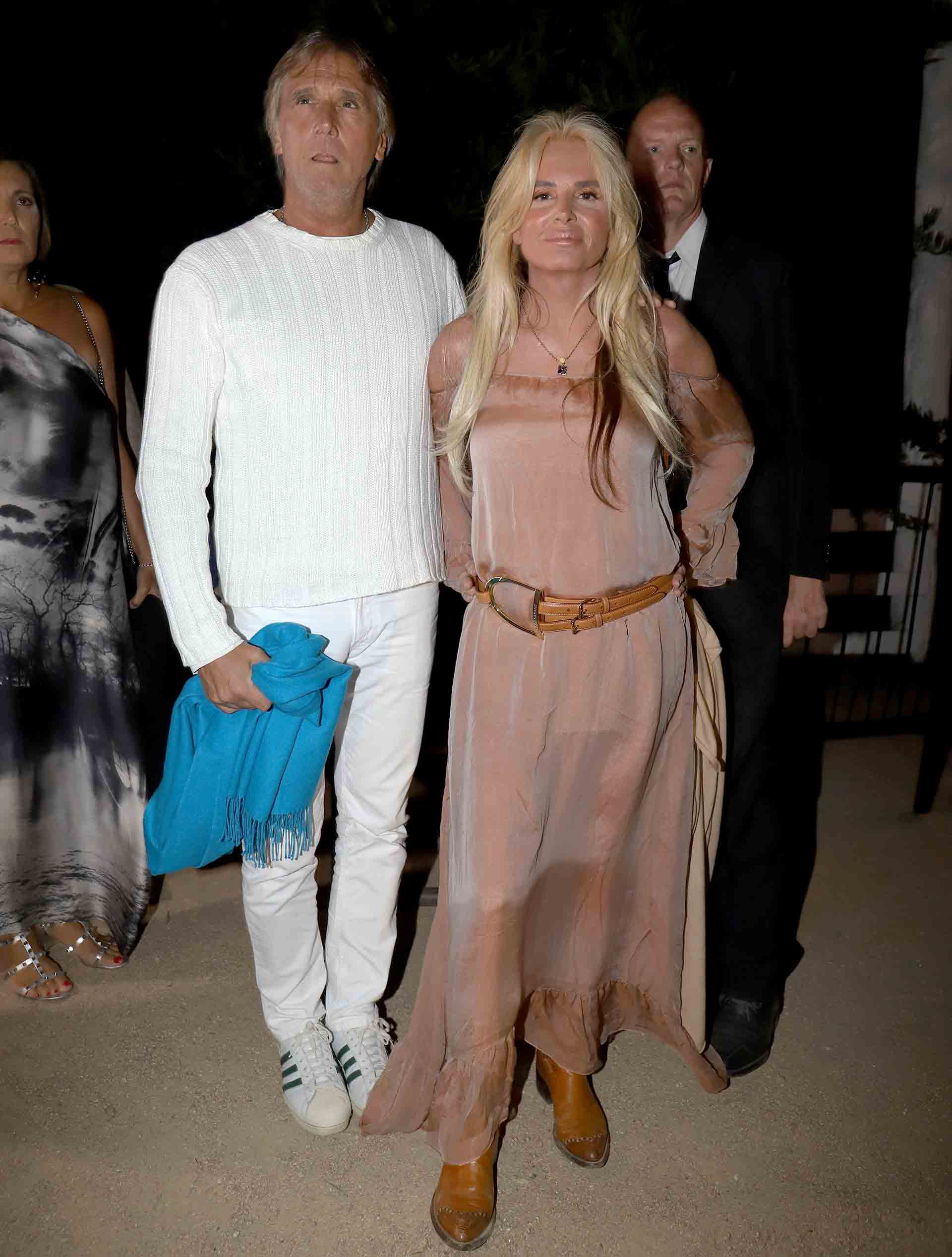 Joe Miranda y Mercedes Sarrabayrouse