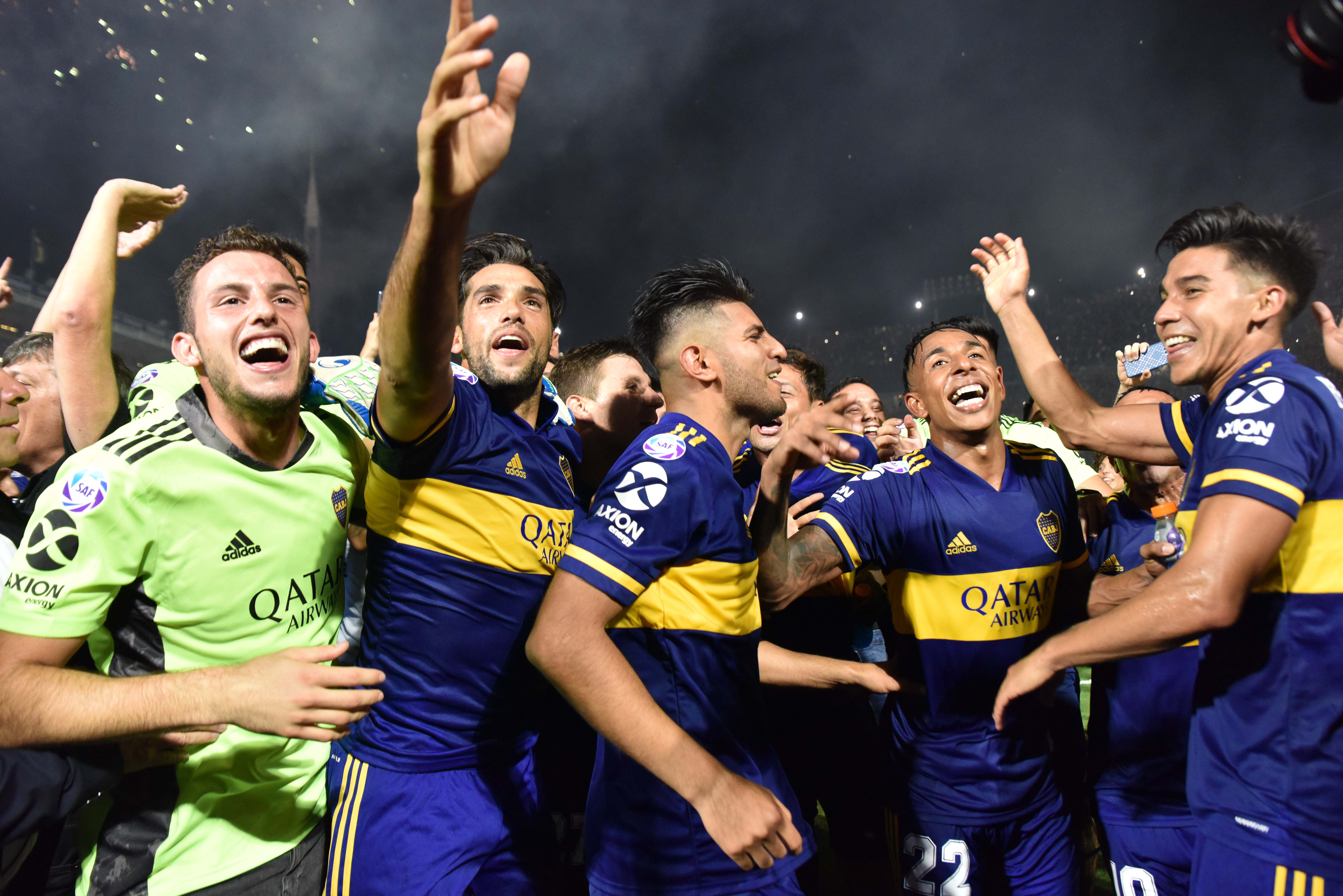 La fiesta de los jugadores de Boca (Foto: Franco Fafasuli)