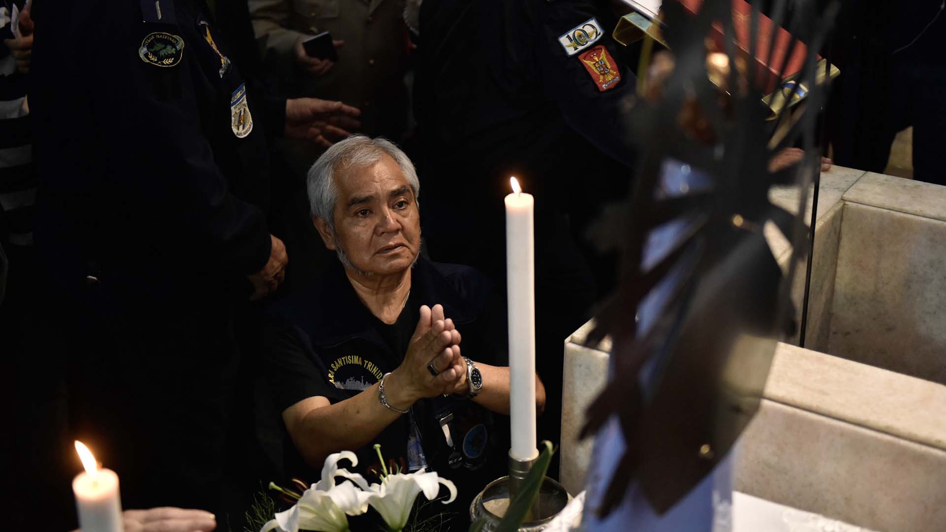 Después de la guerra, la imagen se entronizó en la ventana oriental de la Catedral de San Miguel y San Jorge de Aldershot, en el condado de Hampshire, sede del obispado castrense británico, a través de la gestión del monseñor Dan Spraggon. En la parroquia Saint Mary de las Islas Malvinas, donde permaneció a resguardo durante la guerra, había dos imágenes. Cuando los soldados, acompañados por la Cruz Roja, quisieron recuperarla, le dieron una de las dos esculturas, porque la que habían llevado ya estaba embalada en el Hércules para ser enviada al Reino Unido. Se desconoce el paradero de la otra Virgen de Luján que regresó al país inmediatamente después de concluido el conflicto