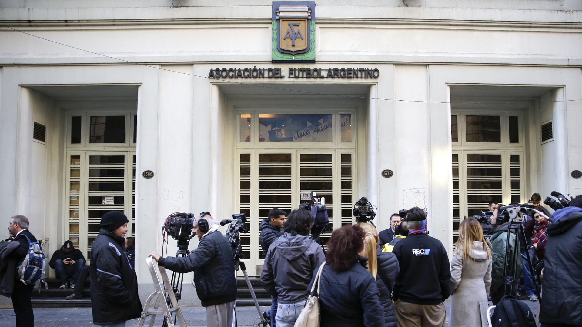 La AFA criticó el calendario de la Superliga durante los últimos días (Foto: AP)