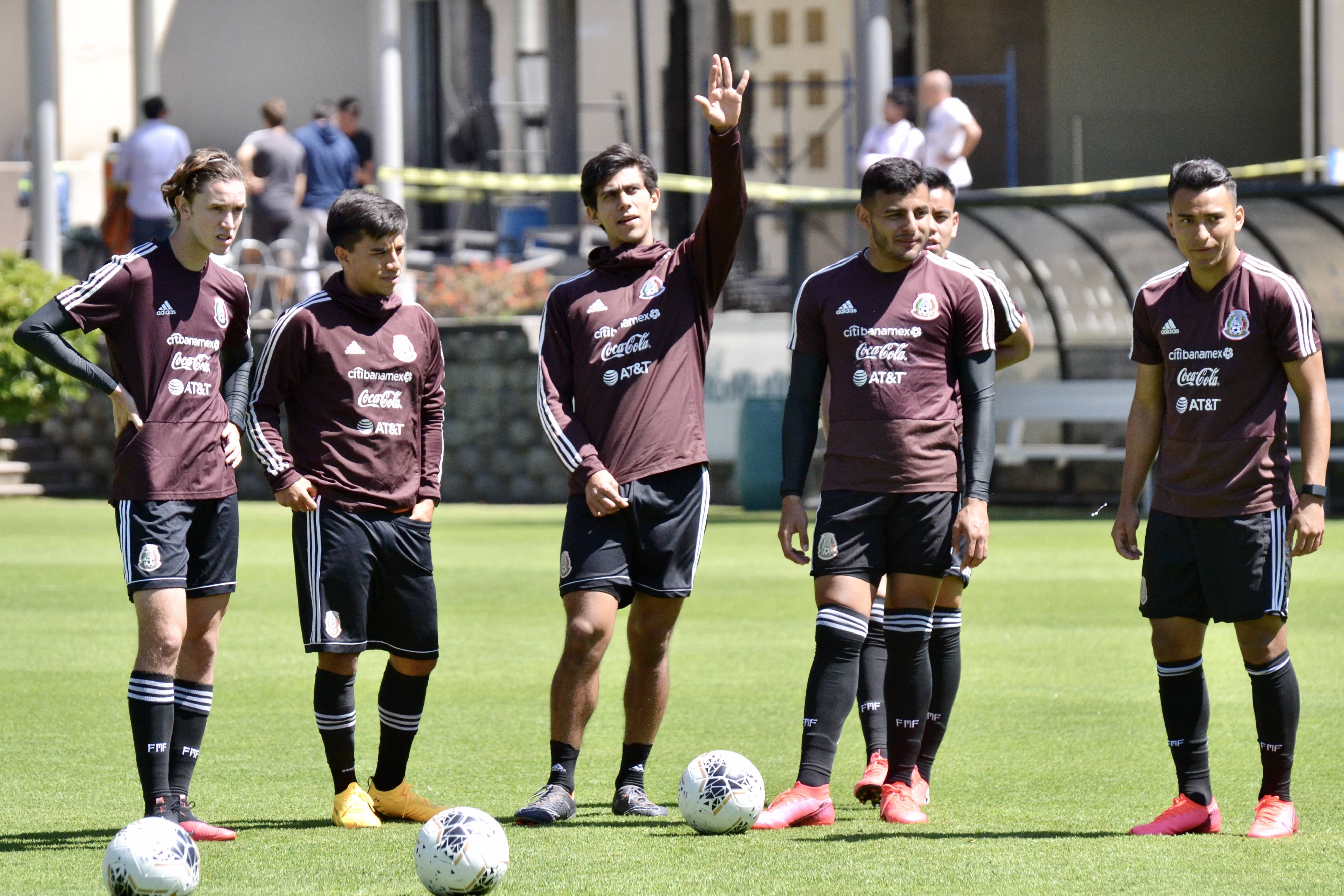 El preolímpico varonil de la Concacaf a Tokio 2020 también fue suspendido (Foto: Twitter @miseleccionmx)